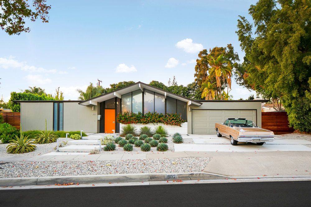 Updated ranch home exterior in Cupertino