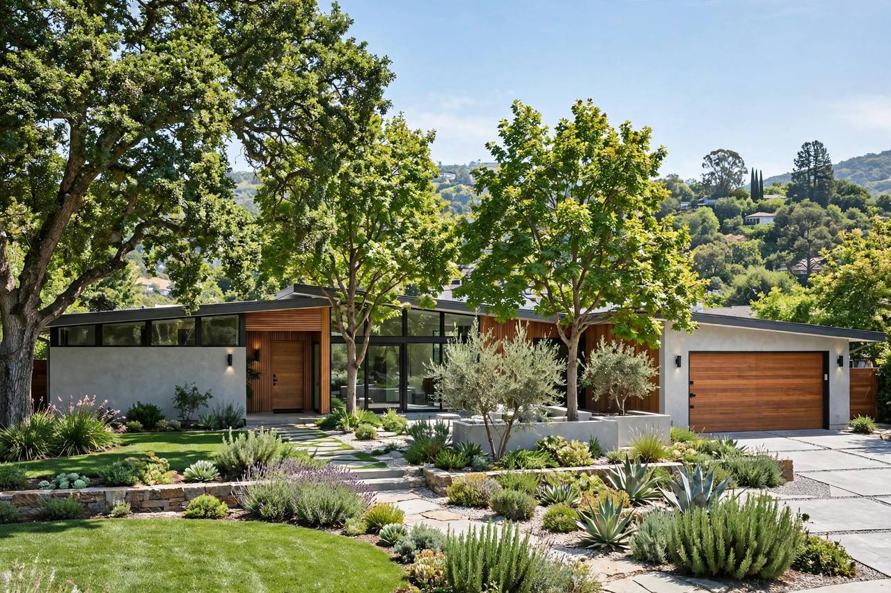 Classic home in Golden Triangle, Saratoga