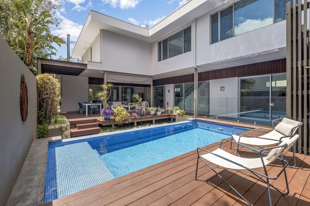 Modern home with pool in South Los Altos, California