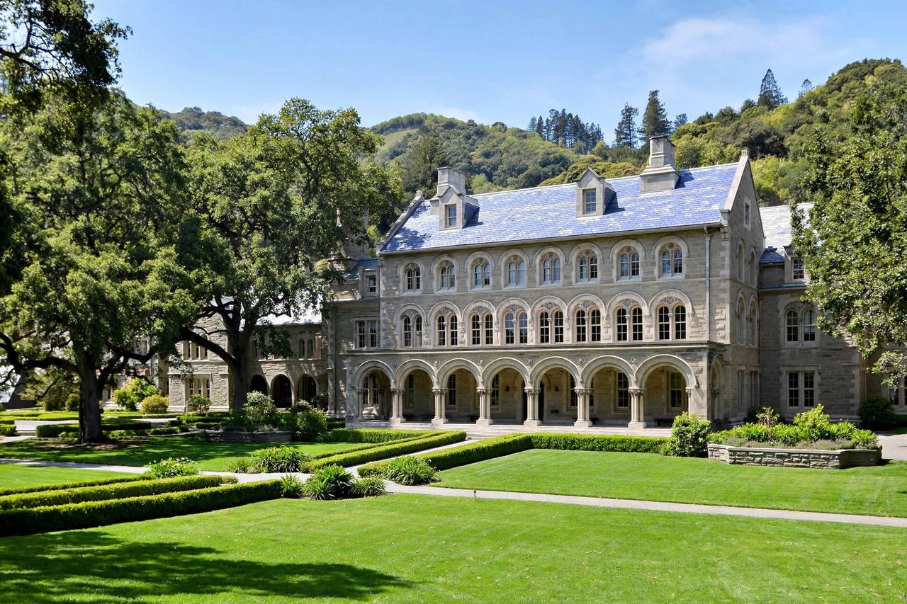 Top-rated school near Montalvo, Saratoga