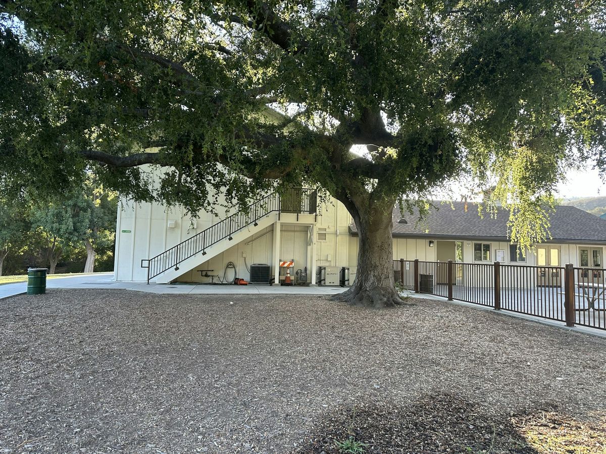 California elementary school campus building