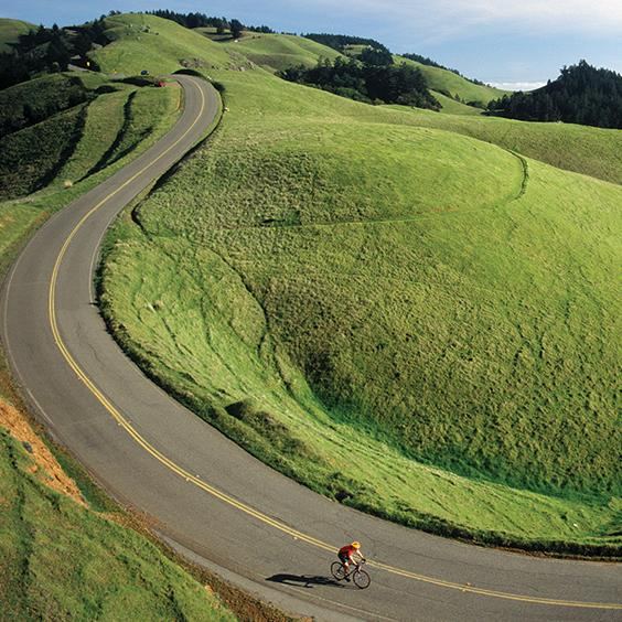 Cycling on Ca&ntilde;ada Road, Woodside, California